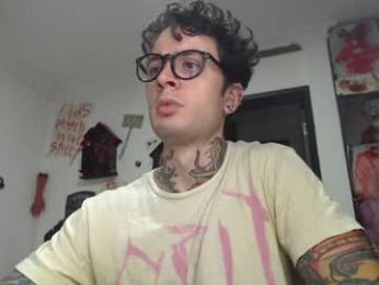 sebasbigdick_ webcam model stream image