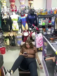 ROSALIASSHOP webcam model stream image