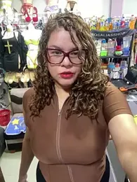 ROSALIASSHOP webcam model stream image