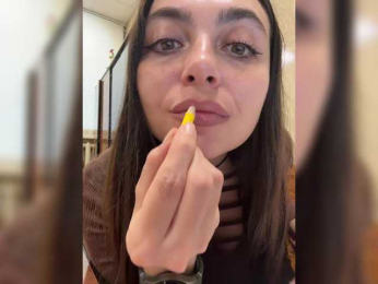 LustySass webcam model stream image