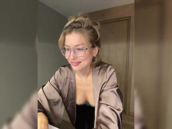 sweetpeach77 webcam model stream image