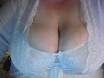 Tvoy_Zloy_Doktor webcam model stream image