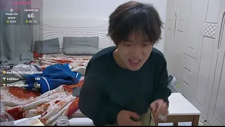 buding-001 webcam stripchat model stream image