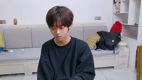 buding-001 webcam stripchat model stream image