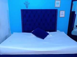 kinky-redhead18 webcam model stream image