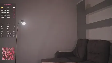 DreamyDaisy webcam model stream image