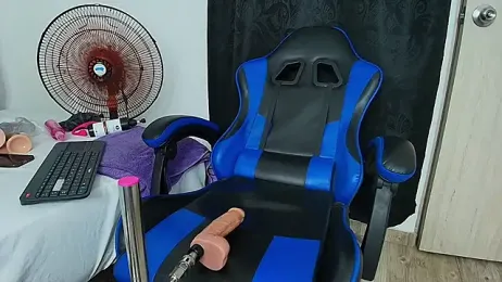 Maximiliano__Fire webcam model stream image