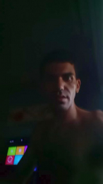 Anueel32 webcam model stream image