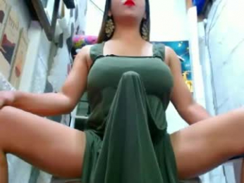 urprincessofselfsuck webcam model stream image