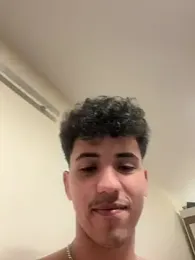 henrids webcam model stream image