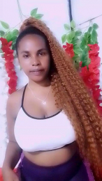 Antoinella34 webcam model stream image