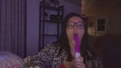 Curvywhitegirl webcam model stream image