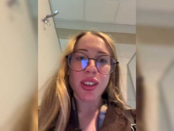 LiiBaby webcam bongacams model stream image