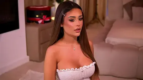 YasmineShaw webcam model stream image