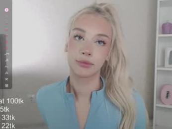 vickyfuckingdoll webcam model stream image
