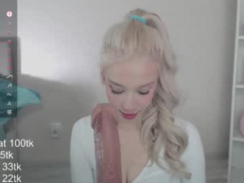 vickyfuckingdoll webcam model stream image
