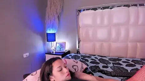 Roger_And_Ramona webcam model stream image