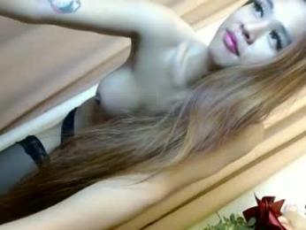 queena10 webcam model stream image