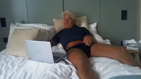 Swegay12-Exhi webcam model stream image