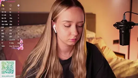 HollisBeckett webcam stripchat model stream image