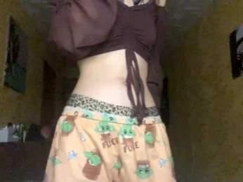 AileenCadet webcam model stream image