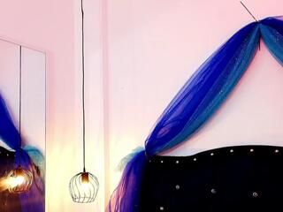 Scarlet Dash webcam model stream image