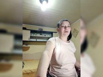 Alliahhot webcam model stream image