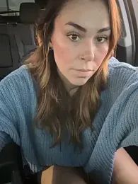 LeaGambit__ webcam model stream image