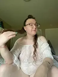 HTXBELLE webcam model stream image