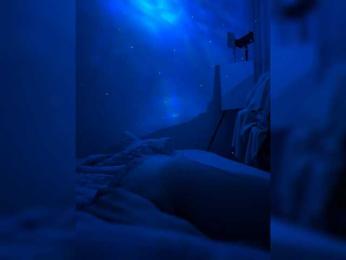 Amelia575-1 webcam model stream image