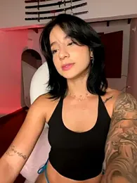 Ale_Lewis webcam model stream image