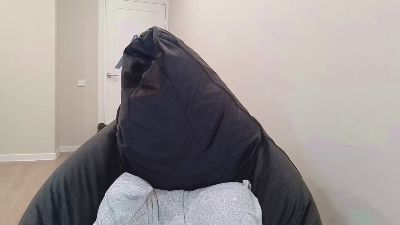 YettaGenualdo webcam model stream image