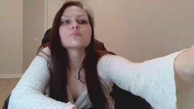 YettaGenualdo webcam model stream image