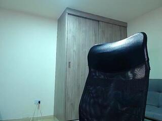 Andre Parker webcam flirt4free model stream image