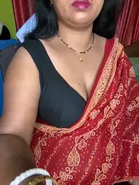 Kritika_21 webcam model stream image