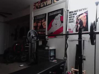 biggerisbetter21 webcam model stream image