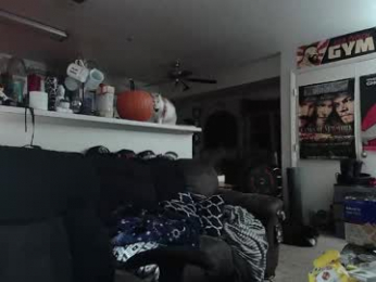 biggerisbetter21 webcam chaturbate model stream image