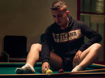 MaxCol webcam model stream image