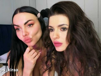 Amyleeplayss webcam model stream image