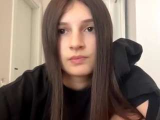 kimbermozo webcam model stream image