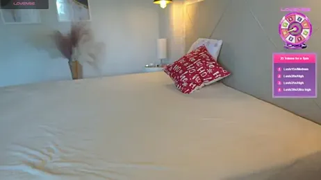 miss_juliaa webcam stripchat model stream image