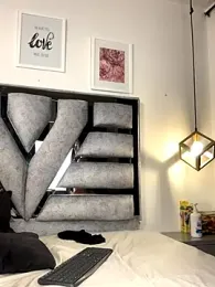 valery_and_Dani_ webcam model stream image