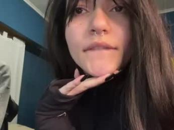 kikilove15 webcam model stream image