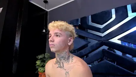 Ian_Castillo_ webcam model stream image