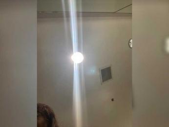 OhHellNoWilkes webcam model stream image