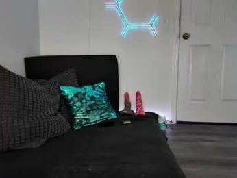 sissycdnatasha webcam model stream image
