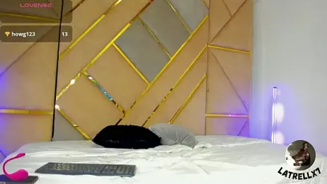 Latrellx7 webcam model stream image