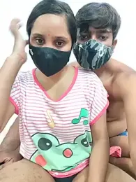 Your___Riya webcam model stream image