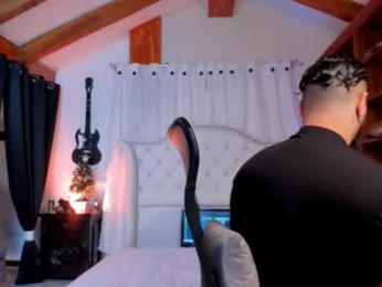 max_dic1 webcam model stream image