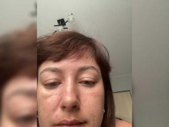 KatrinZeta webcam model stream image